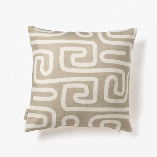 LABYRINTH PRINT CUSHION COVER SAND/WHITE