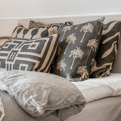 GEOMETRIC WIDE CUSHION COVER BLACK/TAUPE
