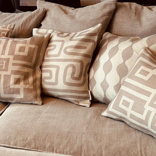 LABYRINTH PRINT CUSHION COVER SAND/TAUPE