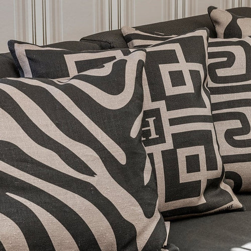 GEOMETRIC H-PRINT CUSHION COVER BLACK/TAUPE